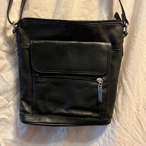 Giani Bernini Venice Nappa Crossbody